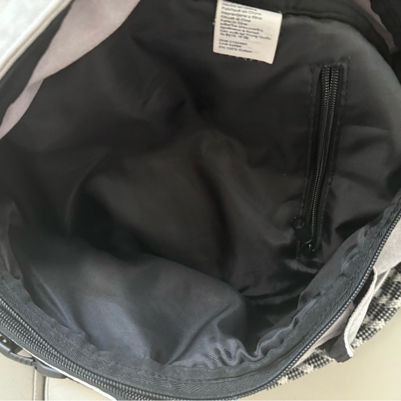 KAVU Gray Backpack - Picture 4 of 4